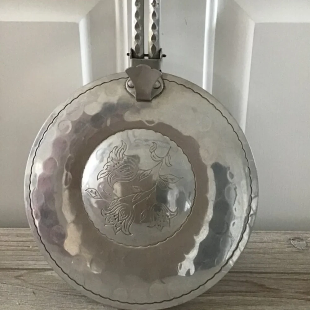 Vintage Butler's Bin Crumb Tray Handled Silver Small Pot Lid Lidded Pan Sweeper